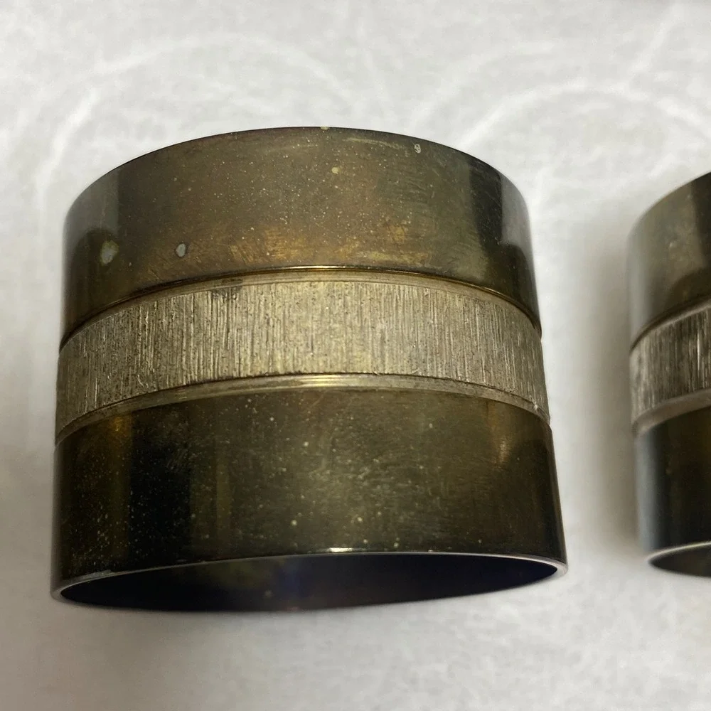 Set of 8 Vintage Brass Napkin Rings with Textured Band‎ Dining Table Decor